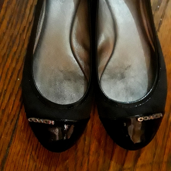 Black Coach Flats Size 6.5 M - Picture 3 of 6